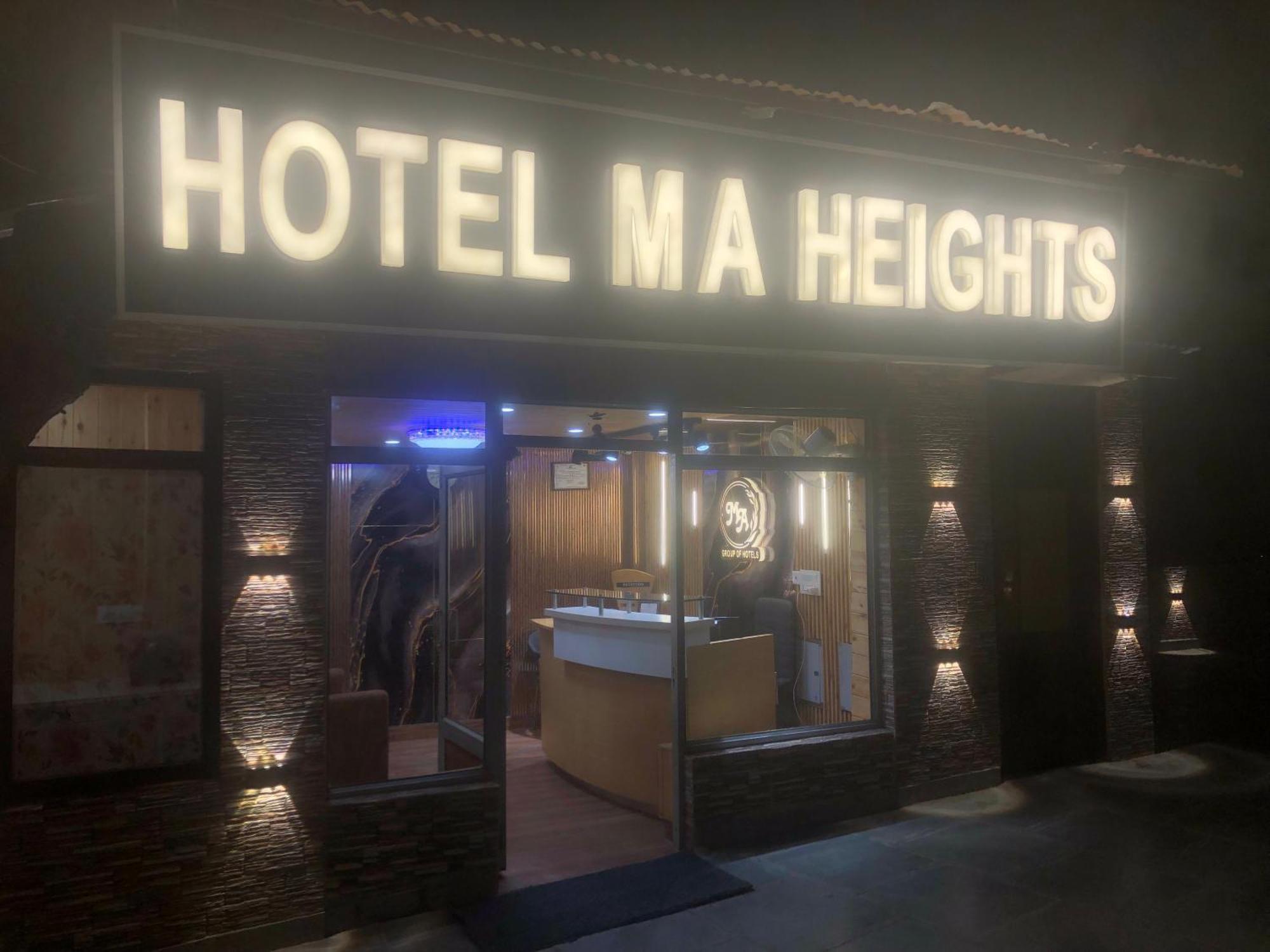 Hotel Ma Heights ดัลเฮาซี ภายนอก รูปภาพ
